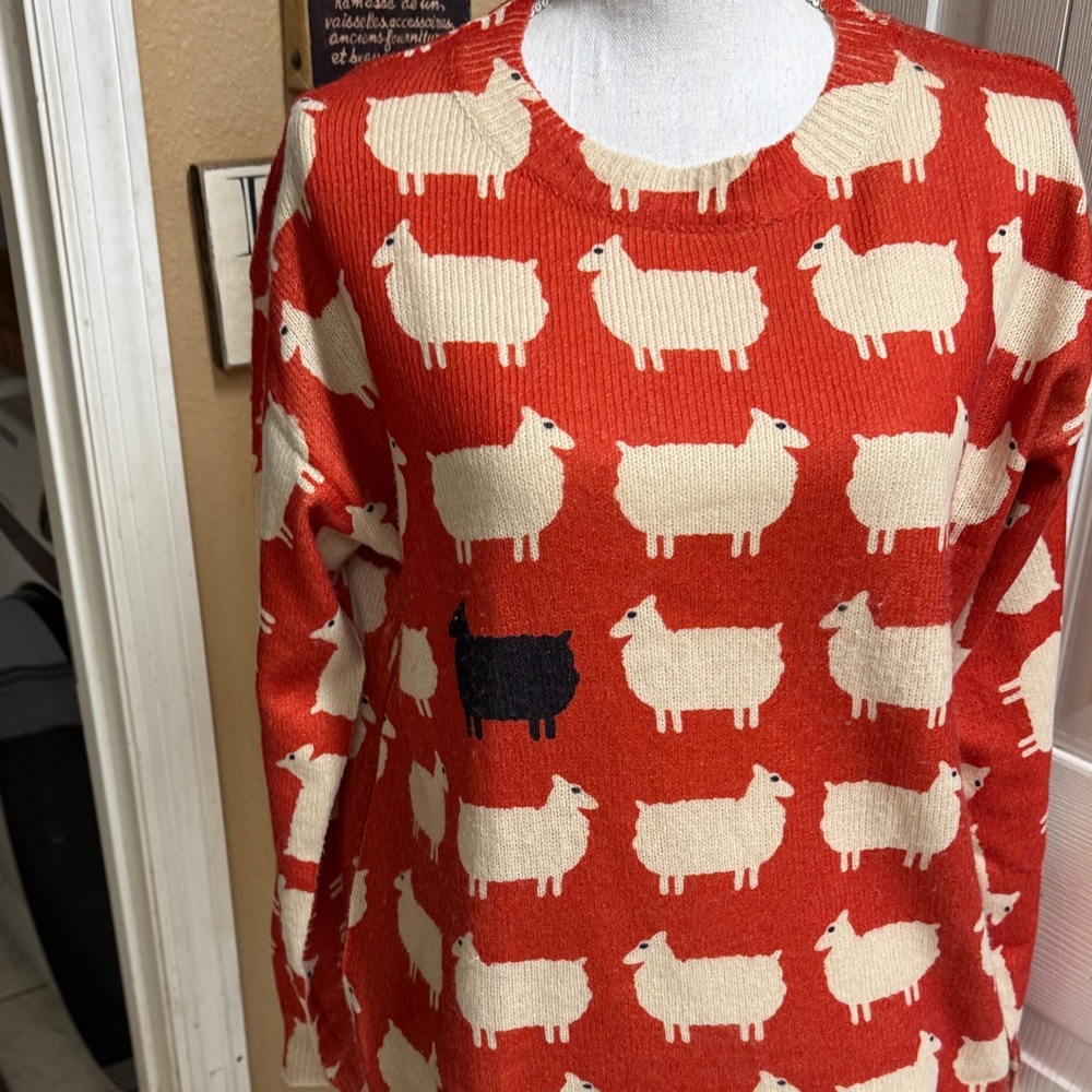 Princess Diana-themed black sheep sweater. EUC Sz Large - Picture 2 of 5